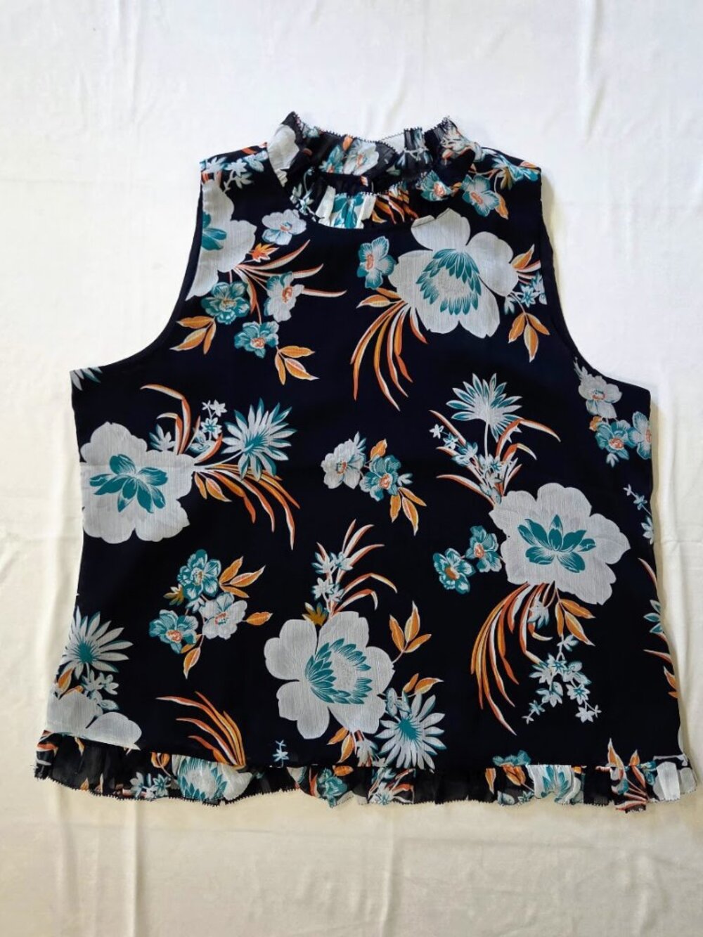 Ann Taylor Factory Floral Mock Neck Shell Tank | Size L | Navy Ruffle Hem